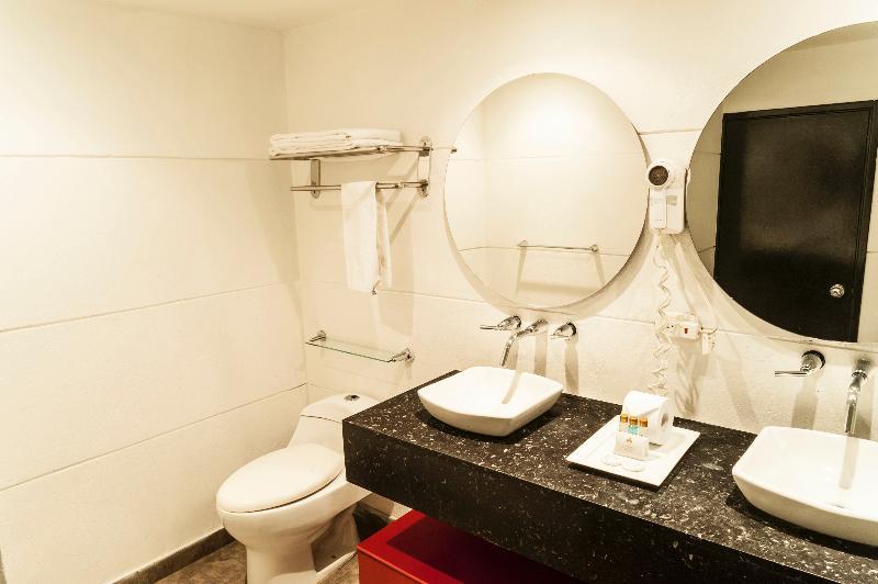 Hotel Bogota Virrey Eksteriør bilde